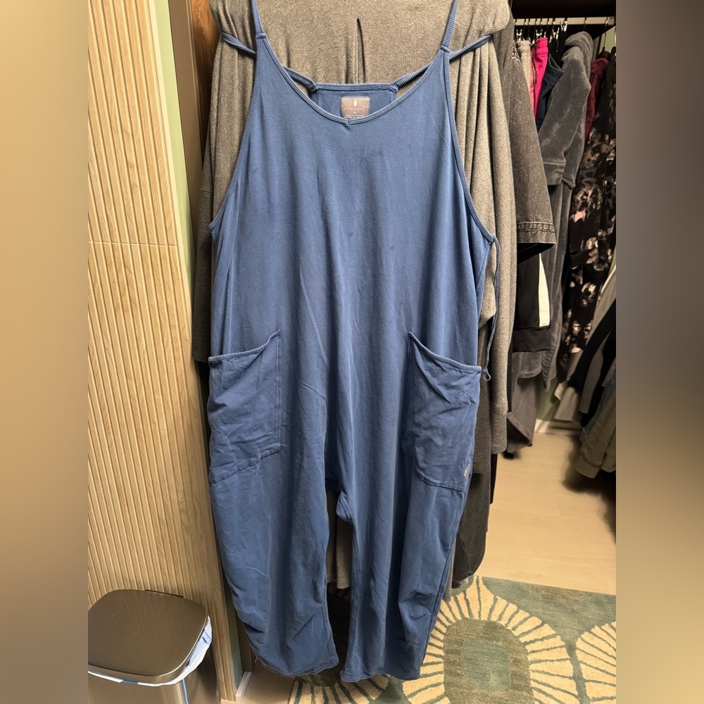 Free People Hotshot Onesie
XL